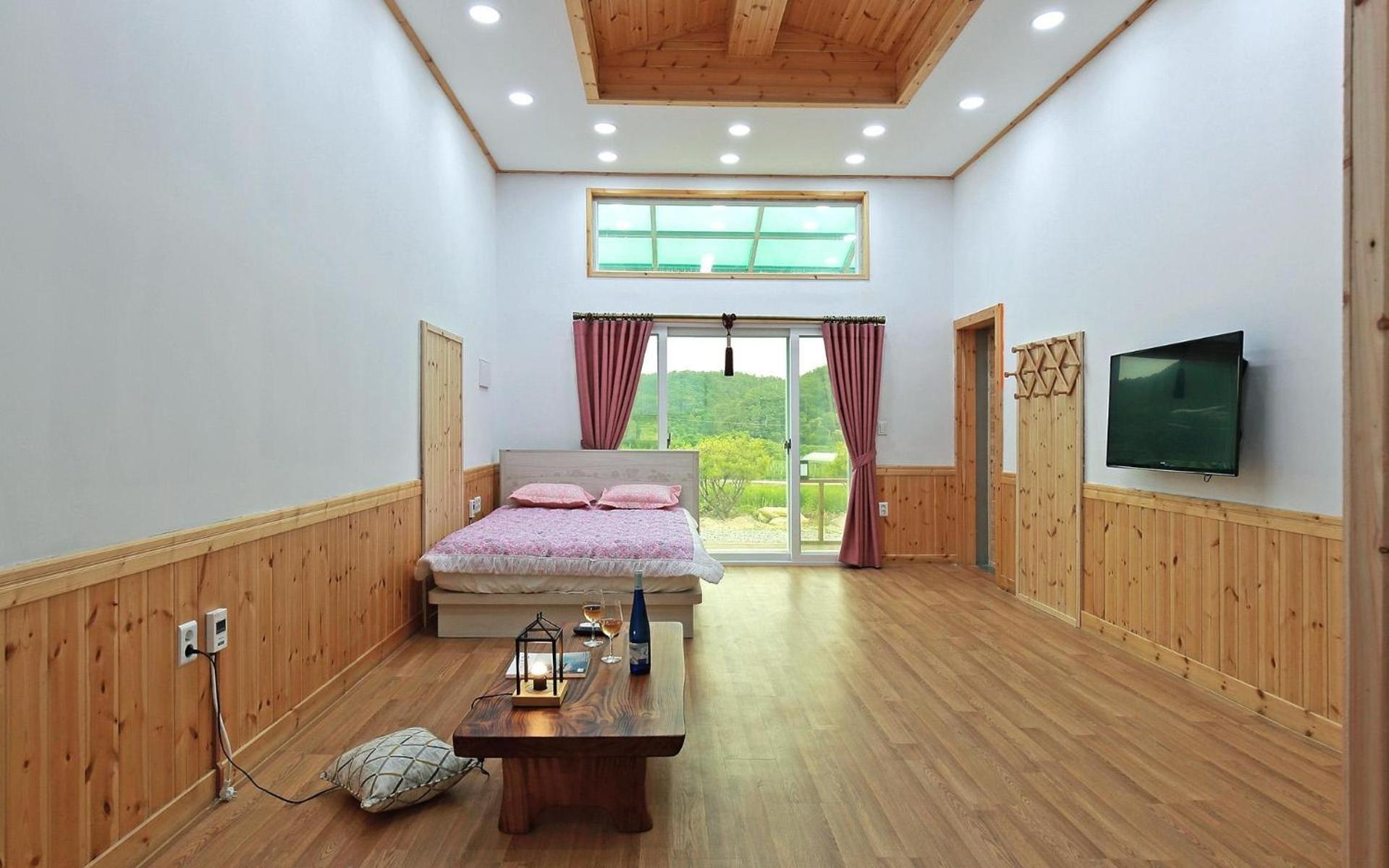 Gyeongju Galgok Songhak Pension Номер фото